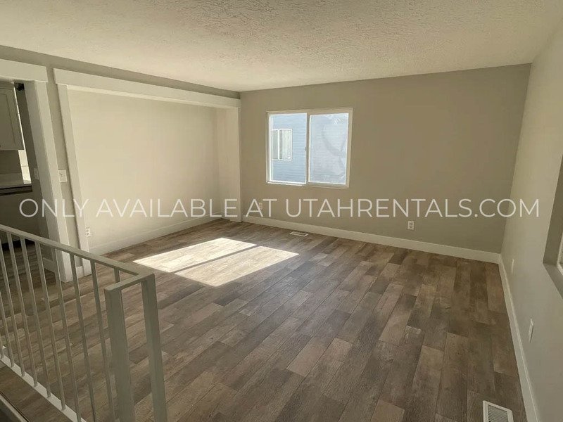 Cute 2-Bed Apartment Near Peace Gardens property image