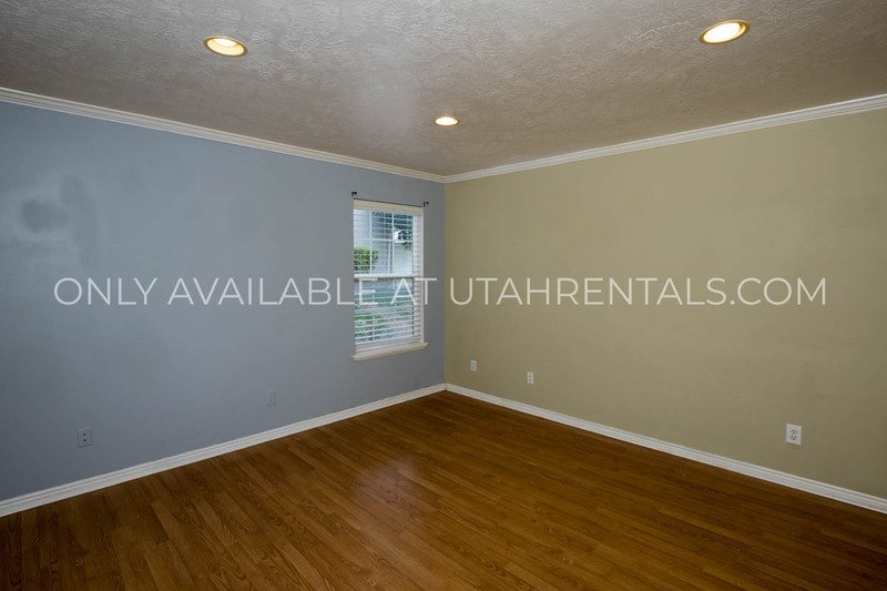 Beautiful Lehi townhome near Thanksgiving Point! property image