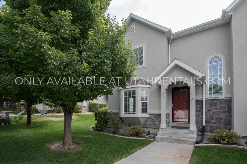 Beautiful Lehi townhome near Thanksgiving Point! property image