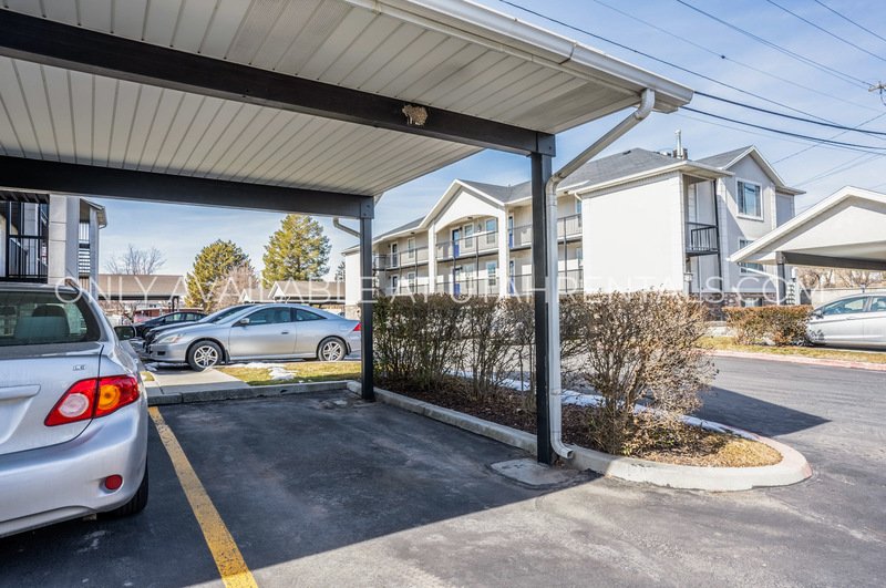Charming 2-Bed Condo in Provo – Great Location! property image