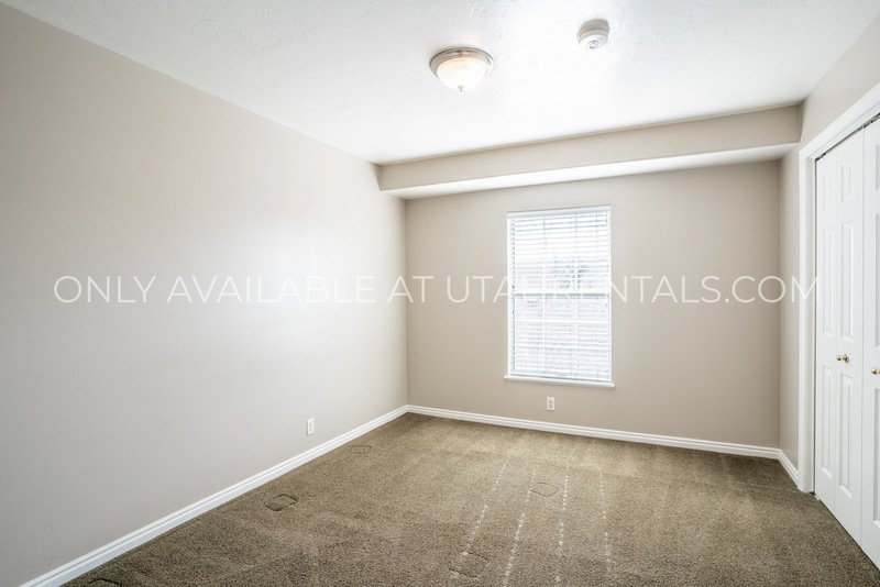 Charming 2-Bed Condo in Provo – Great Location! property image