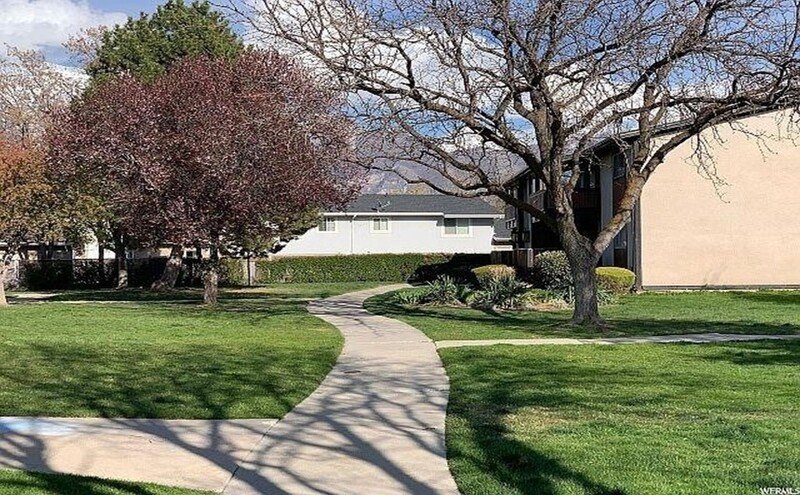 Charming 2-Bed, 2-Bath Townhome in the Heart of Orem property image