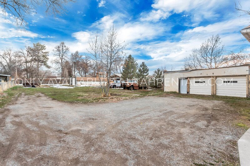 Adorable ANIMAL FRIENDLY Upstairs of Home in Santaquin property image