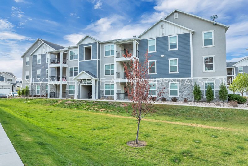Great location, 3 bedroom 2 bathroom Vineyard Condominium property image