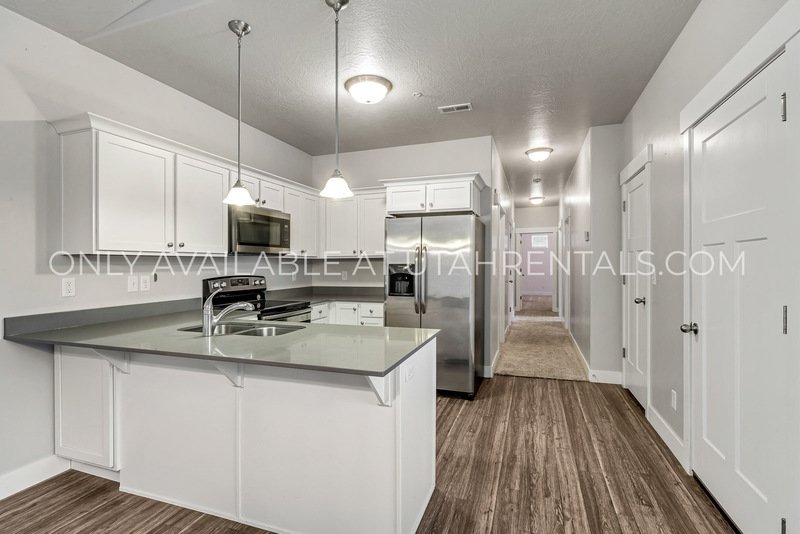 Great location, 3 bedroom 2 bathroom Vineyard Condominium property image