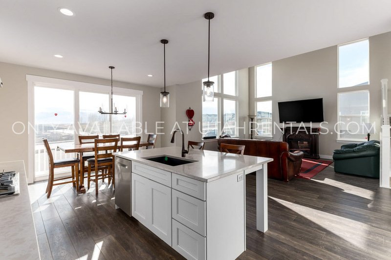 BEAUTIFUL EXECUTIVE HOME IN THE EXCHANGE property image