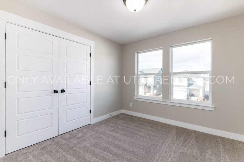 BEAUTIFUL EXECUTIVE HOME IN THE EXCHANGE property image