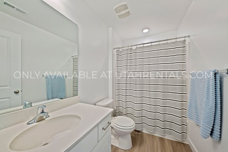 PET FRIENDLY END UNIT TOWNHOME COLD SPRINGS RANCH property image