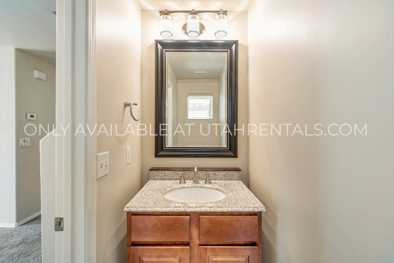 West Jordan Townhouse property image