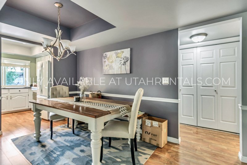MOVE IN SPECIAL!! Beautiful Condo in Gated Community in Murray! property image