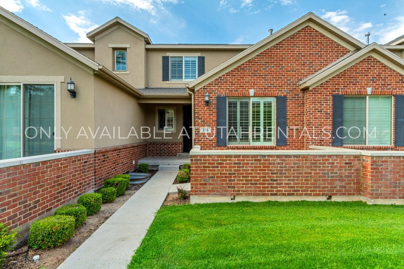 Spacious & Stylish 4-Bed 3 Bath Townhome | Available Now! property image