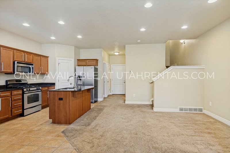 Spacious & Stylish 4-Bed 3 Bath Townhome | Available Now! property image