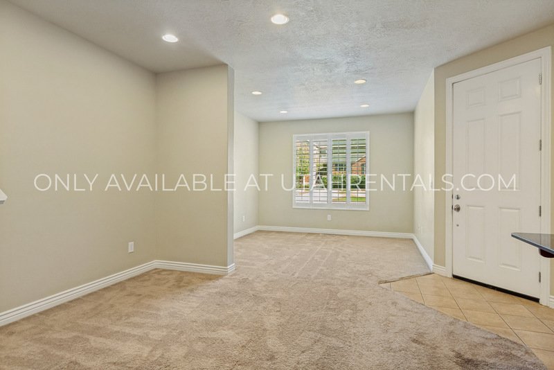Spacious & Stylish 4-Bed 3 Bath Townhome | Available Now! property image
