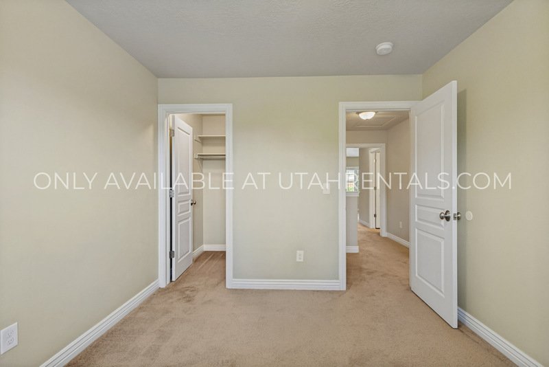 Spacious & Stylish 4-Bed 3 Bath Townhome | Available Now! property image