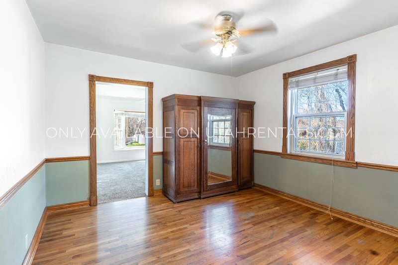 Charming 3-Bedroom Home in Springville ? Backs Up to Hobble Creek! property image