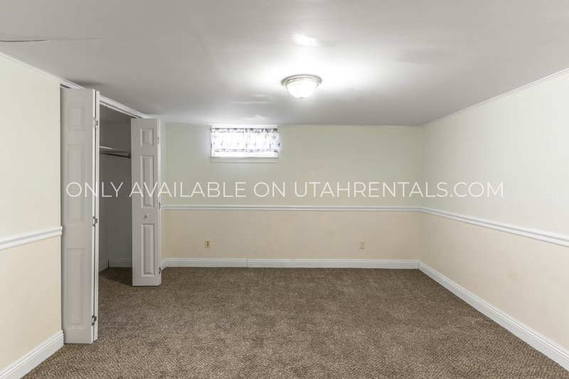 Charming 3-Bedroom Home in Springville ? Backs Up to Hobble Creek! property image
