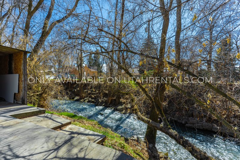 Charming 3-Bedroom Home in Springville ? Backs Up to Hobble Creek! property image