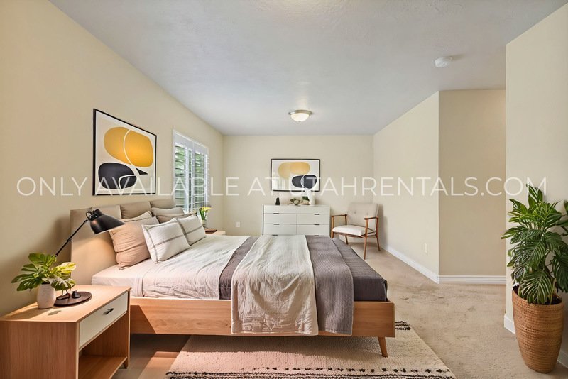 Spacious & Stylish 4-Bed 3 Bath Townhome | Available Now! property image
