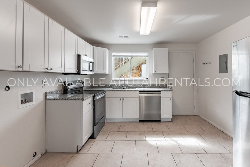 Spacious 2-Bedroom Apartment in Central Orem property image