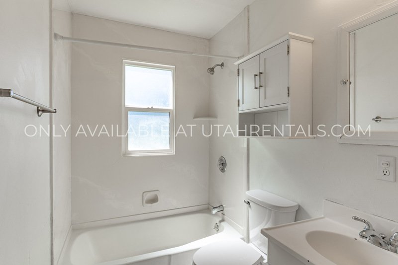 Cozy 4-Bed Provo Home with 2 Kitchens & Endless Charm! property image