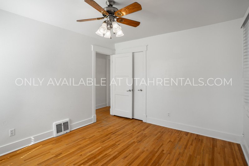 Cozy 4-Bed Provo Home with 2 Kitchens & Endless Charm! property image