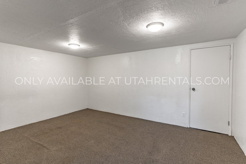 Cozy 4-Bed Provo Home with 2 Kitchens & Endless Charm! property image
