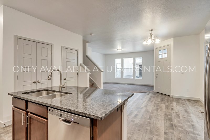 Beautiful Lehi home property image