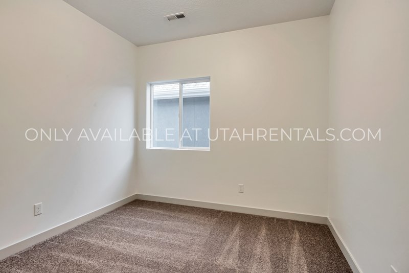 Beautiful Lehi home property image