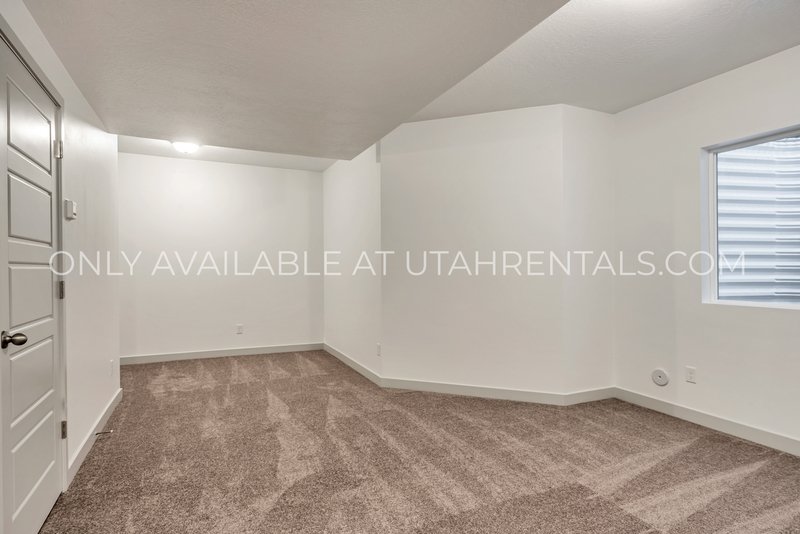 Beautiful Lehi home property image