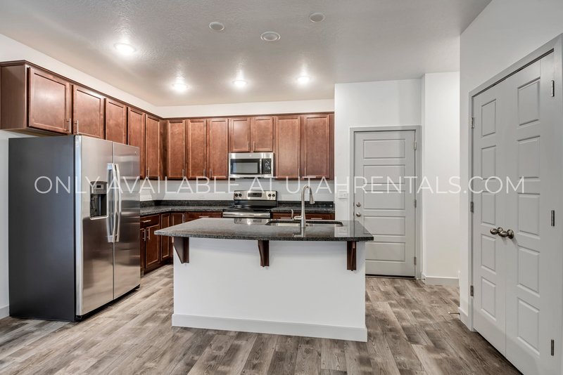 Beautiful Lehi home property image
