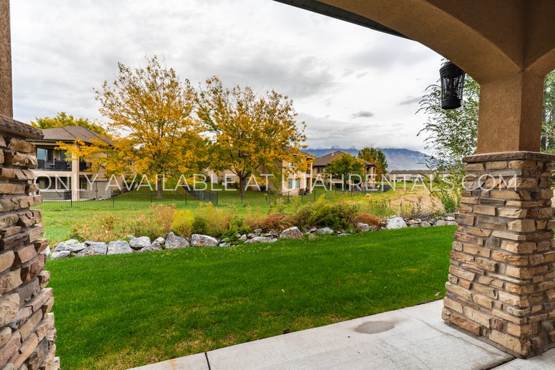 Gorgeous 4 Bed / 3 Bath Home in Orem – Move-In Ready! property image