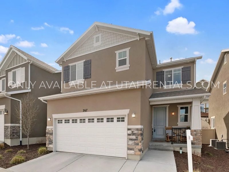 Beautiful Saratoga Springs home! property image