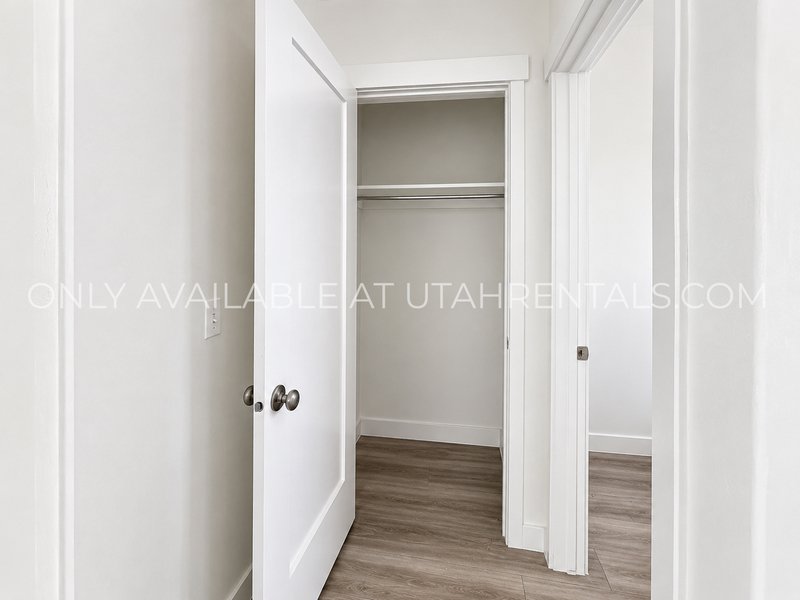 Beautiful Saratoga Springs home! property image