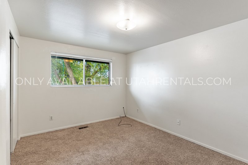 Beautiful multiplex apartment in Orem on Main St! property image