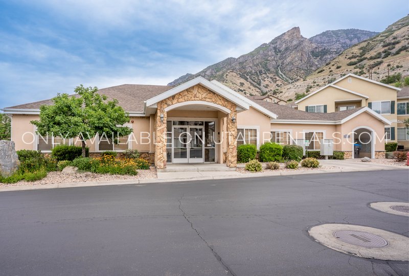 Charming 3-Bed, 2-Bath Condo with Garage & Community Amenities property image