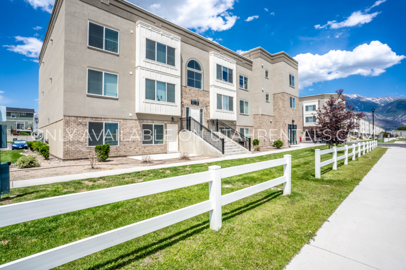 Nice 3 Bedroom in Newer Community! property image