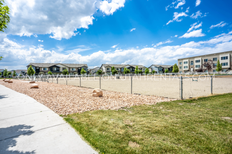 Nice 3 Bedroom in Newer Community! property image