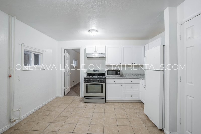 Recently Renovated 2-Bedroom Apartment in Quiet Provo Neighborhood property image