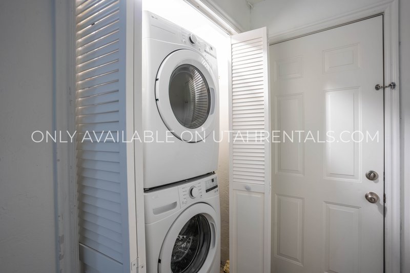 Recently Renovated 2-Bedroom Apartment in Quiet Provo Neighborhood property image