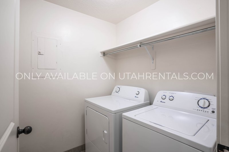 Beautiful 2-bed Apartment! property image