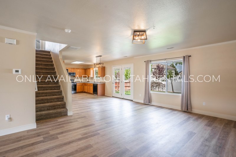 Home with a private back yard in Spanish Fork property image