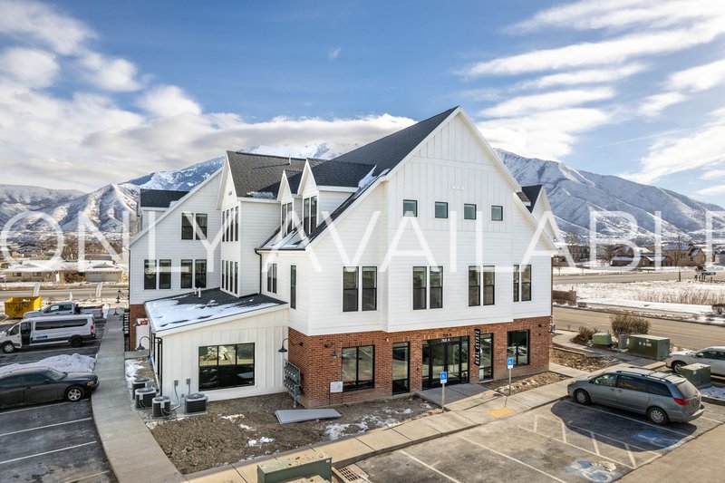 Brand New Townhome Style Apartment For Rent property image