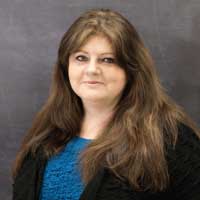 Anna Porter Bio